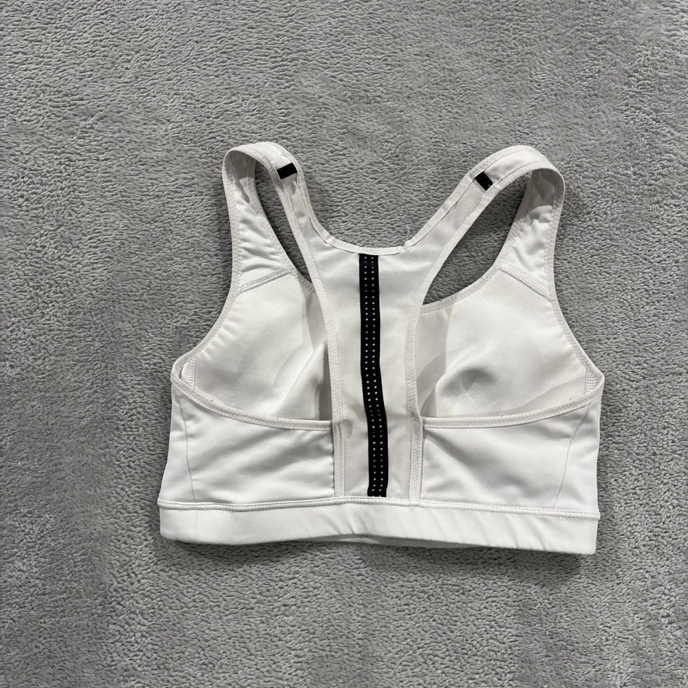 Nike Dri-FIT Sports Bra Women's S White Swoosh Classic Gym Activewear